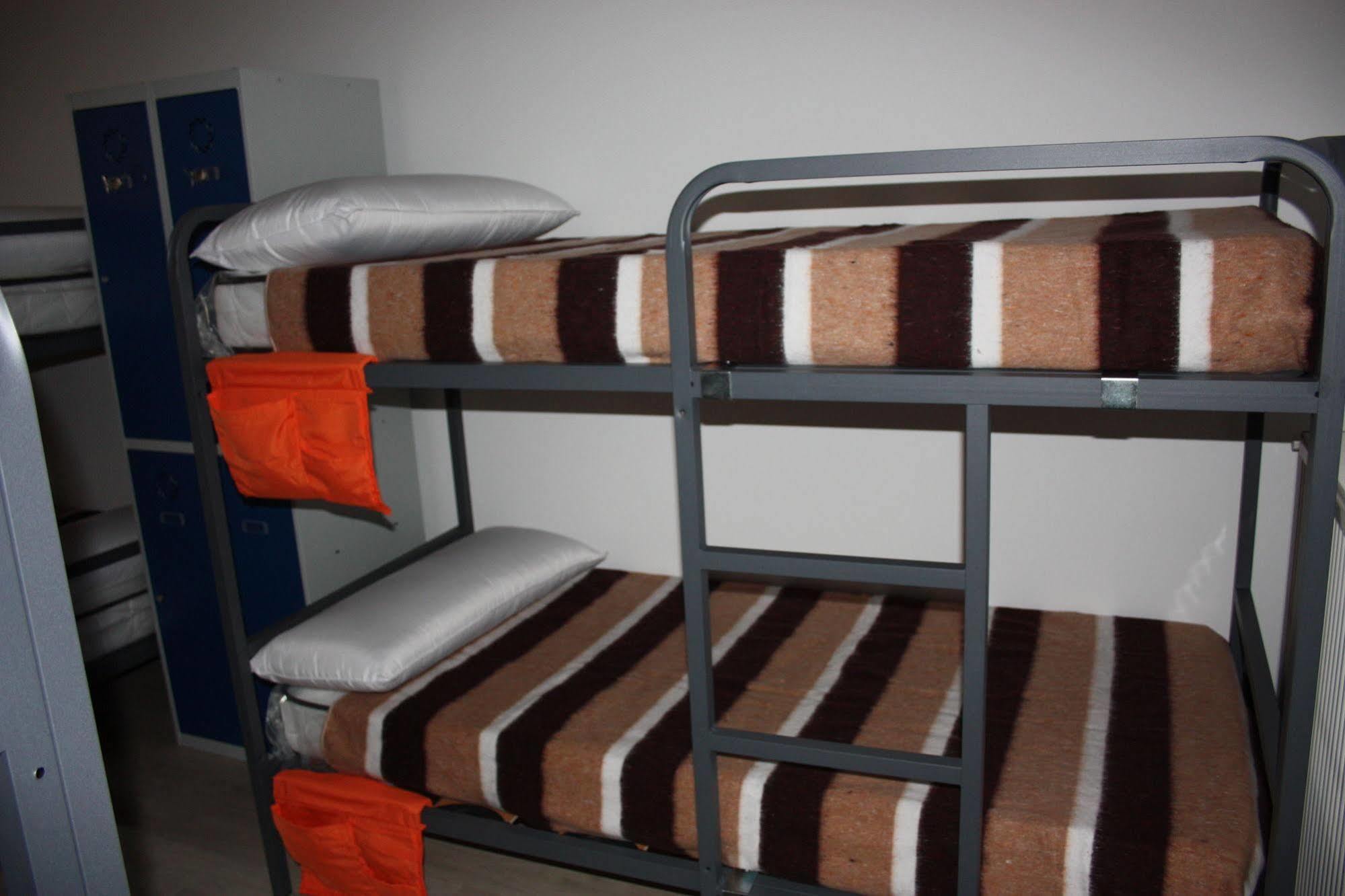 Albergue Valderrobres Auto Check-In Εξωτερικό φωτογραφία
